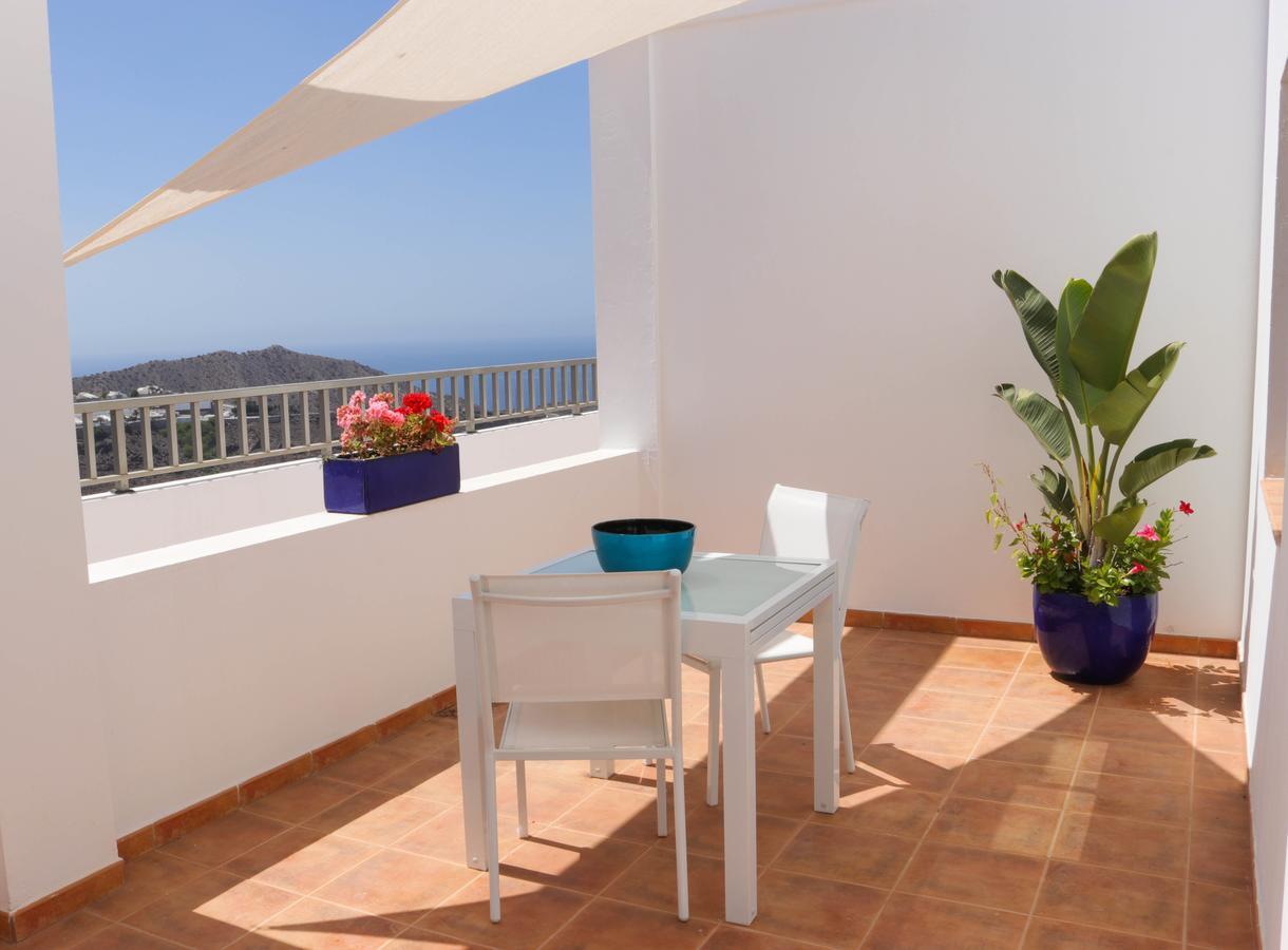 Santa Claudia Apartments - Adults Only Пуэрто Рико Экстерьер фото